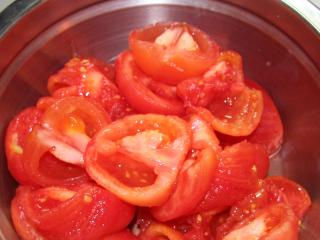 Przygotowanie pomidorów