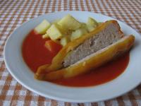 Podajemy na gorąco z parzonym knedlem lub...