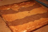 Pieczemy w temperaturze 180-200 °C przez około...
