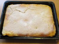 Pieczemy w rozgrzanym piekarniku w około 180°C...