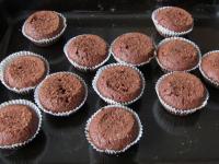 Muffiny pieczemy w rozgrzanym piekarniku. Pieczemy...
