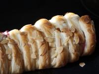 Pieczemy 40 minut-y w temperaturze 180 °C....