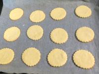 Pieczemy 8 minut-y w temperaturze 180 °C....