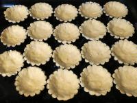 Pieczemy 16 minut-y w temperaturze 180 °C....
