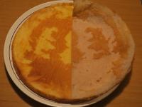 Korpus wyciągamy na paterę i usuwamy papier do...