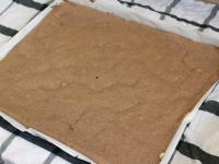 Pieczemy 8 minut-y w temperaturze 180 °C....