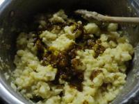 ...i dodajemy do curry....