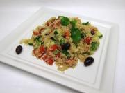 Sałatka quinoa ze świeżymi warzywami
