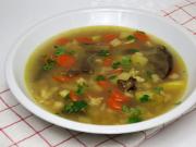 Warzywna zupa z grzybami